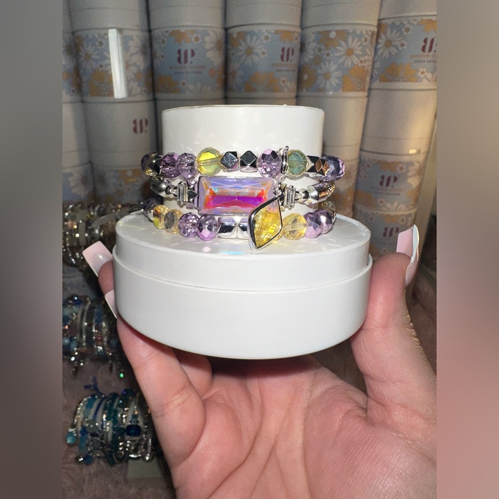 Bomb Party Spring Stack 2024 - Think like a Queen